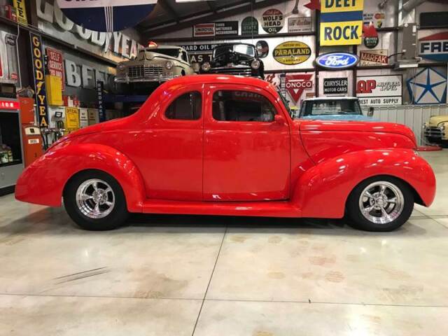 1939 Ford Coupe Custom - photo 4