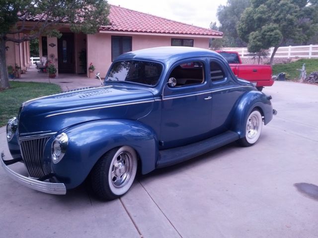 1939 FORD COUPE DELUXE STREET ROD 1939 Ford DELUXE STUNNING!!