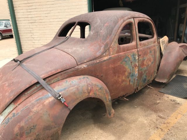1939 Ford Standard coupe - photo 5