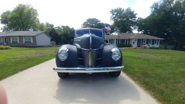 1939 Ford Coupe Deluxe - photo 2