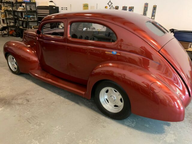 1939 Ford Deluxe - photo 4