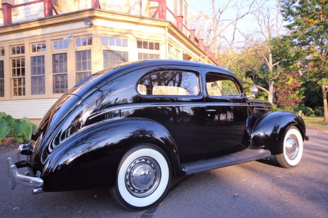 1939 Ford Other Deluxe 2-door Sedan - photo 3