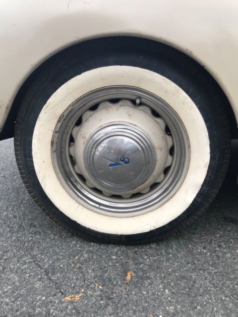 1939 Ford Deluxe 4 Door sedan - photo 8