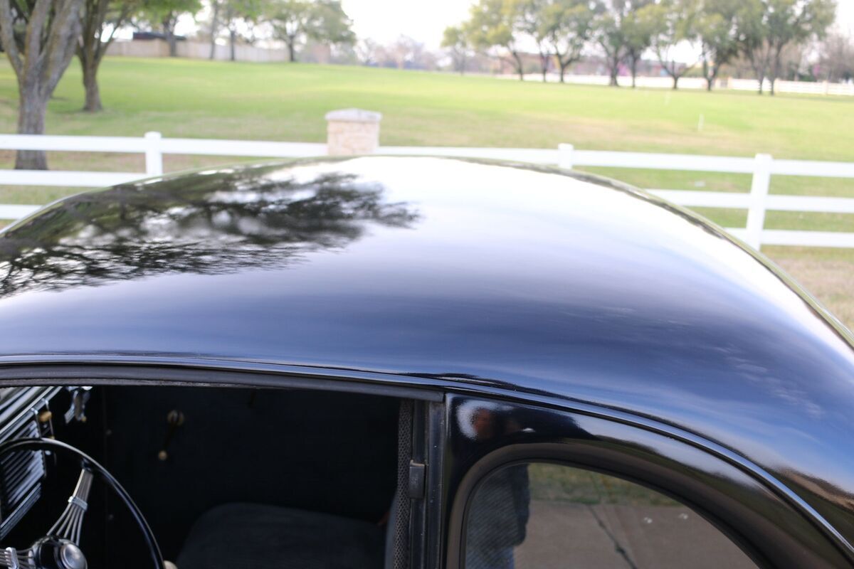 1939 Ford Business Coupe - photo 2