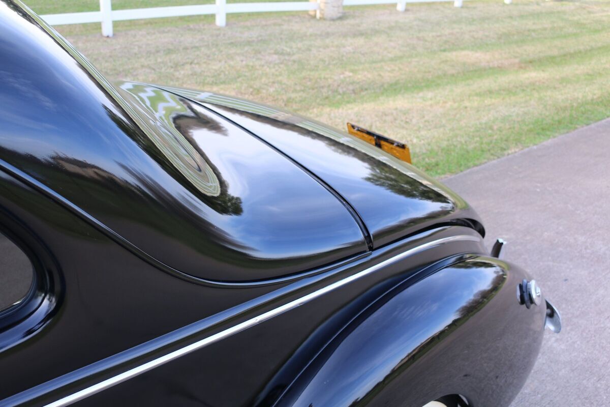 1939 Ford Business Coupe - photo 9