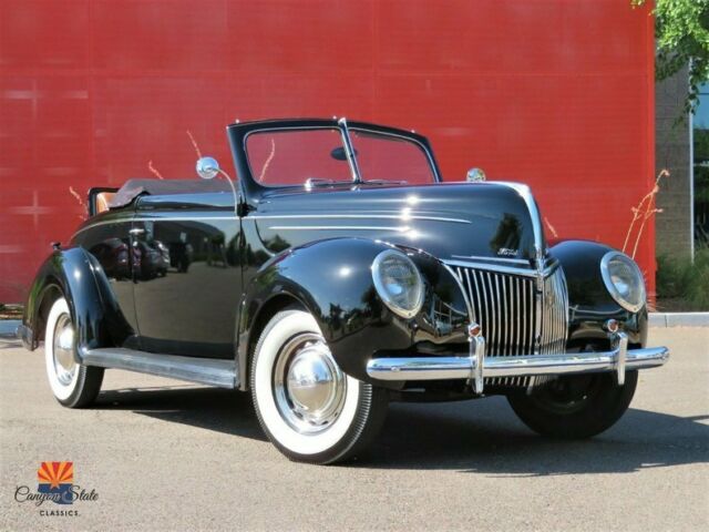 1939 Ford Deluxe Convertible, Fresh Rebuilt 239 Flathead V8, 3-Spd, Rumble Seat 1939 Ford Deluxe Convertible w/ Rumble Seat