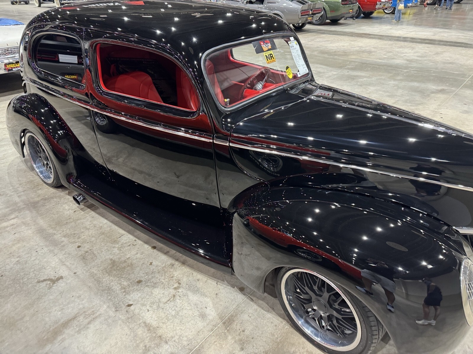 1939 Ford Deluxe - photo 4