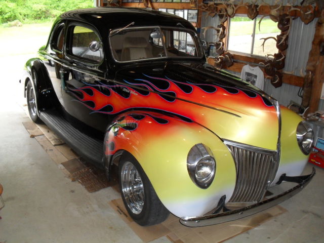 1939 Ford Coupe - photo 12
