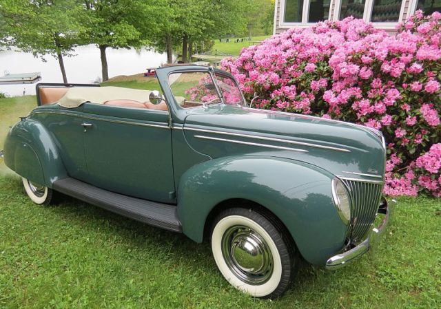 1939 Ford Deluxe RARE Convertible 1939 Ford Deluxe convertible coupe Deluxe Convertible