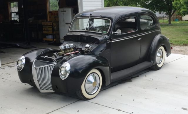 1939 Ford Deluxe sedan hot rod, true survivor! 1939 Ford Deluxe