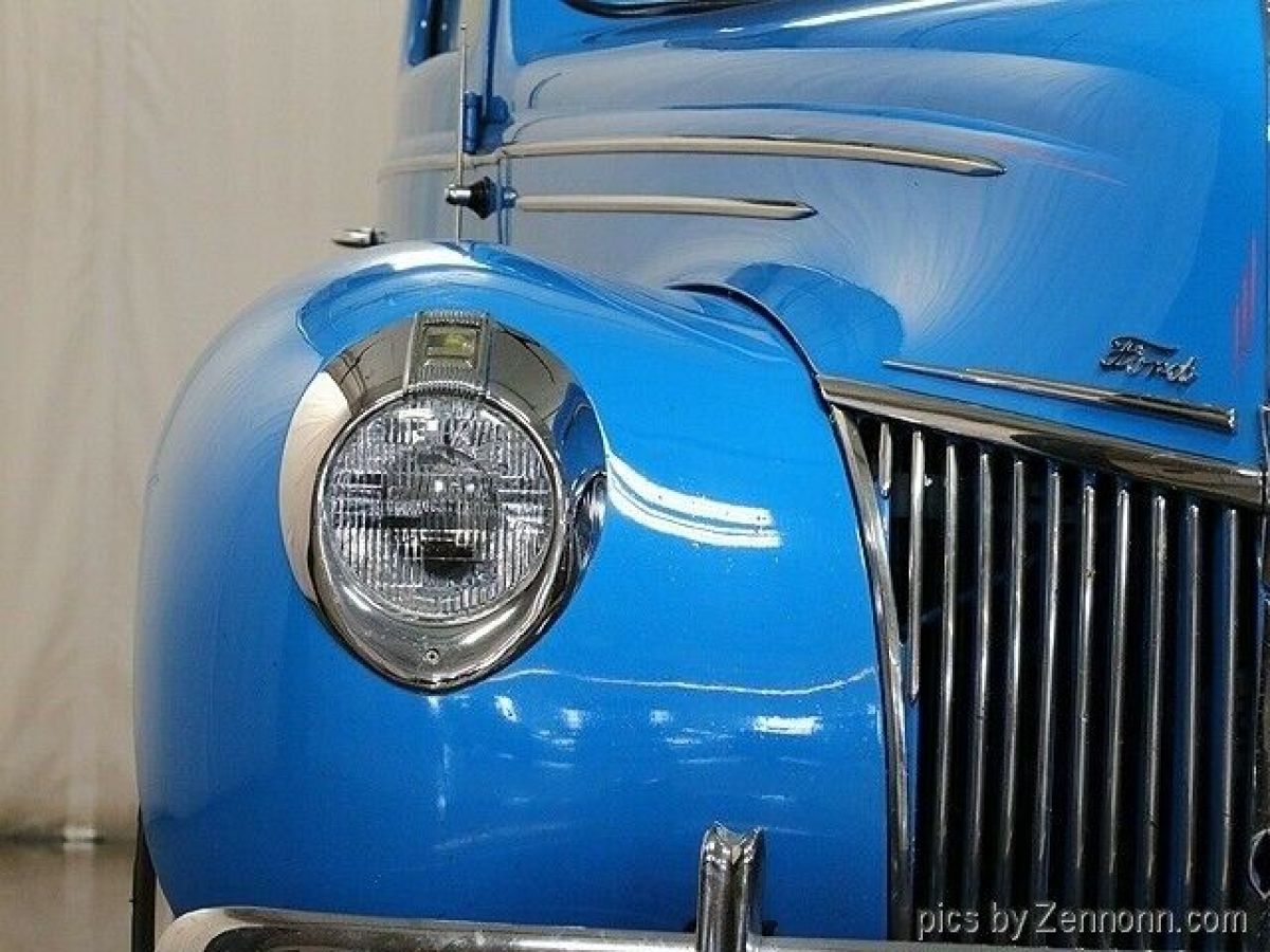 1939 Ford Deluxe Tudor Sedan - photo 7