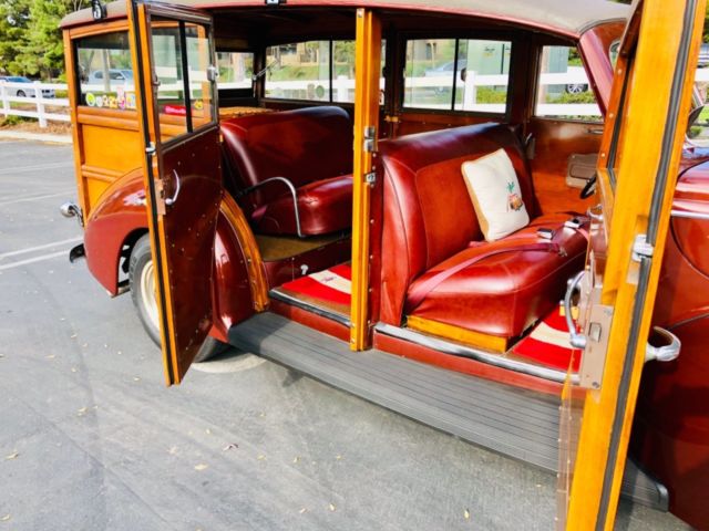 1939 Ford Wagon - photo 8