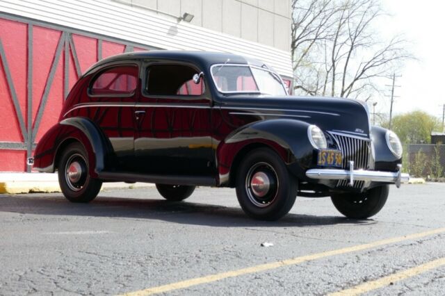 1939 Ford Hot Rod / Street Rod -RESTORED TO ORIGINAL-2 DOOR SEDAN-BLACK BEAUTY- - photo 12