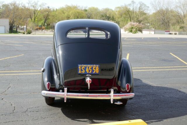 1939 Ford Hot Rod / Street Rod -RESTORED TO ORIGINAL-2 DOOR SEDAN-BLACK BEAUTY- - photo 7