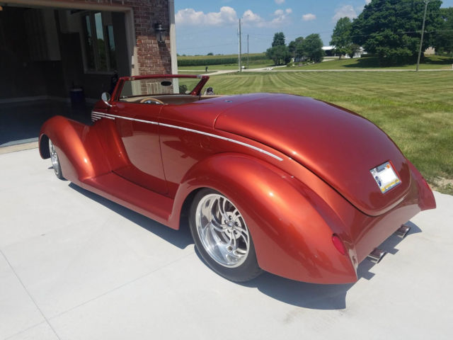1939 Ford Roadster coupe. Coast To Coast built car. Heat, AC, Show Quality Build 1939 Ford Roadster