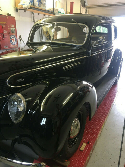 1939 Ford Standard 2 door Sedan all metal better than new 1939 Ford Standard Standard
