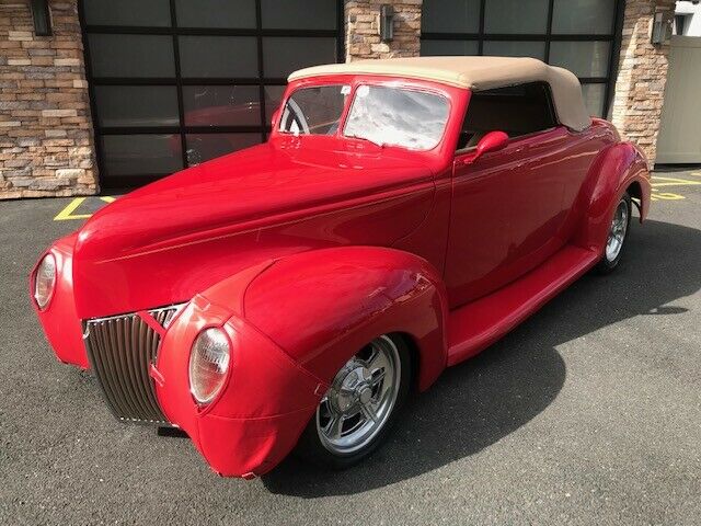 1939 Ford Steel Henry cabriolet - photo 2