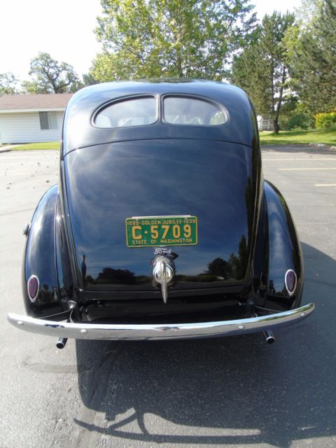 1939 Ford Standard Tudor - photo 8