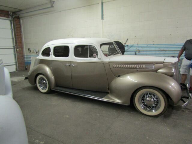 1939 Packard LEATHER INTERIEUR - photo 4