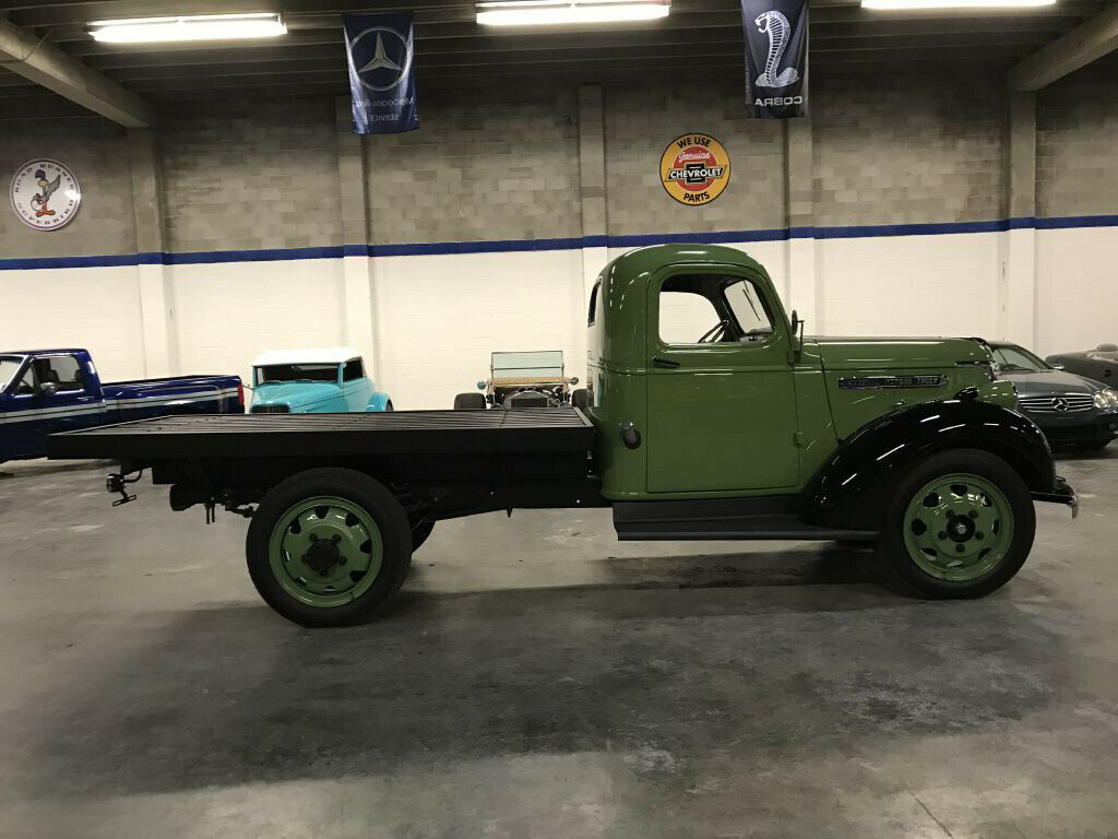 1939 GMC 1.5 TON FLATBED FARM TRUCK - photo 6