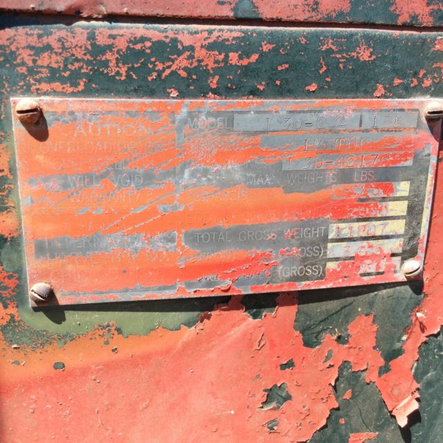 1939 International Harvester D 30 Flatbed - photo 7