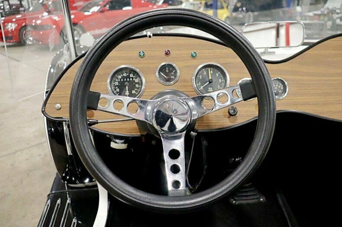 1939 Jaguar SS100 - photo 12
