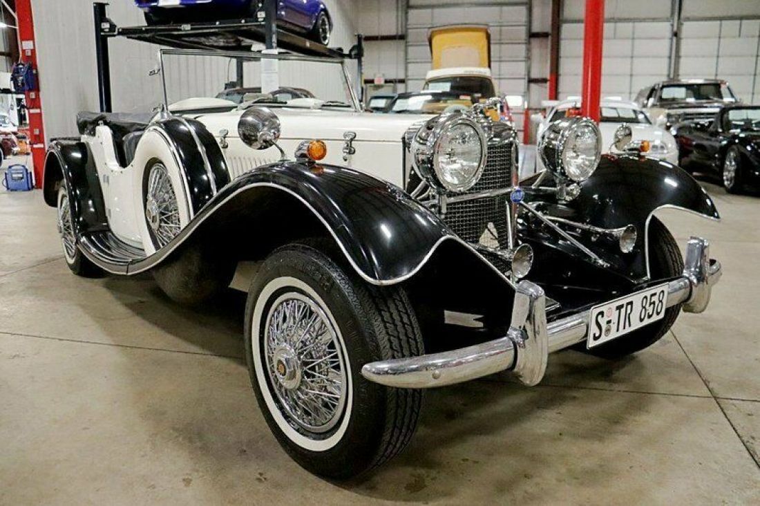 1939 Jaguar SS100 - photo 7