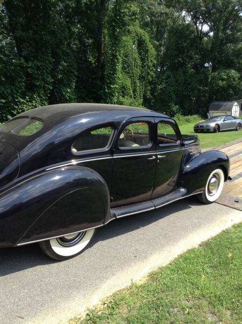 1939 LINCOLN ZEPHYR 4 DOOR - Liquidation Sale - 20% Off - Excellent Condition !! 1939 Lincoln MKZ/Zephyr