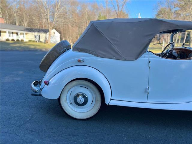 1939 Mercedes Benz 170 - photo 12