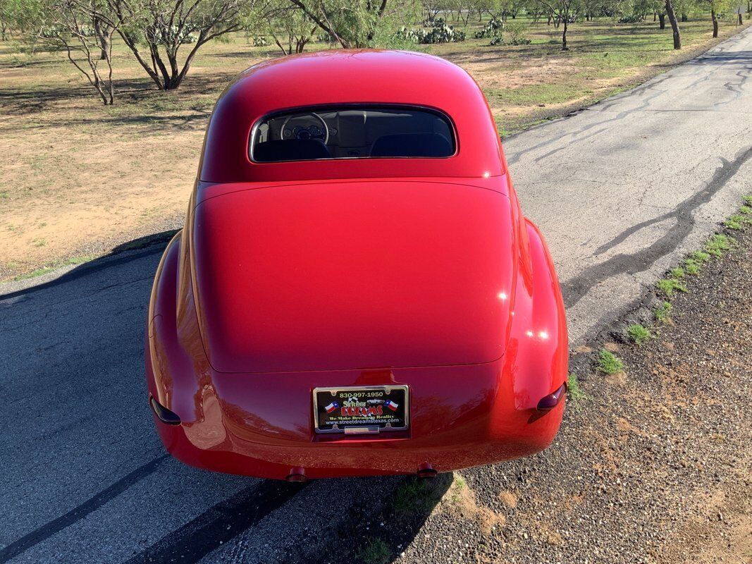 1939 Mercury Convertible Club Coupe - photo 5
