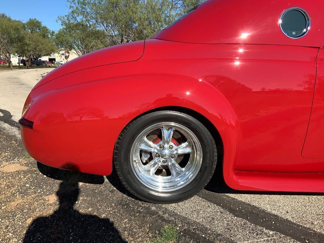 1939 Mercury Convertible Club Coupe - photo 11