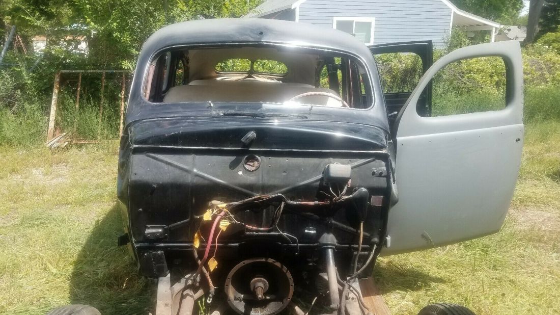 1939 Mercury 4 door Sedan - photo 9
