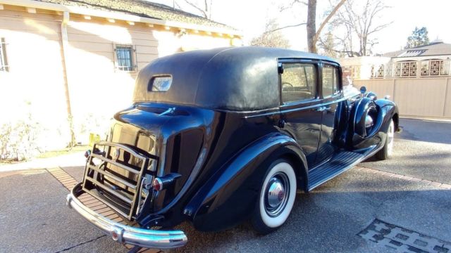 1939 Packard Model 1708 Formal Sedan - photo 3
