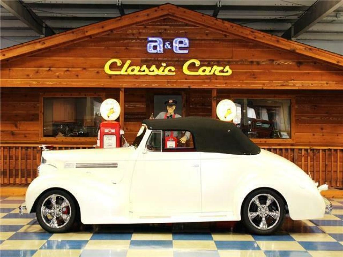 1939 Packard 120 Convertible - photo 3