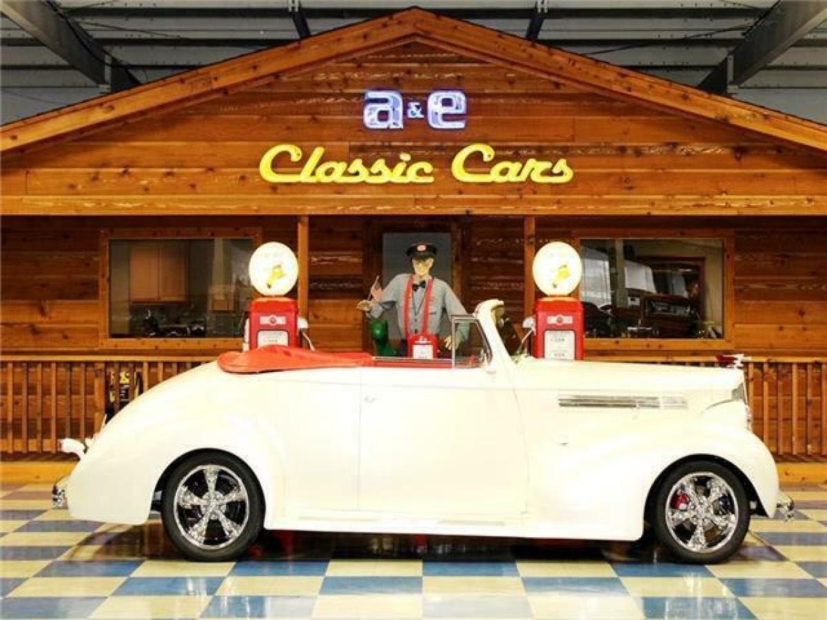 1939 Packard 120 Convertible - photo 9
