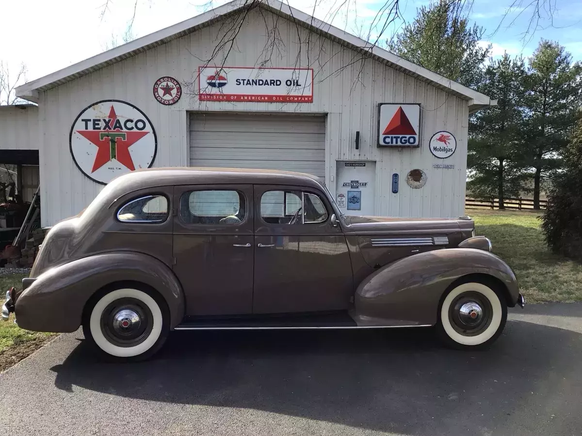 1939 Packard 120 Sedan Brown 1939 Packard 120