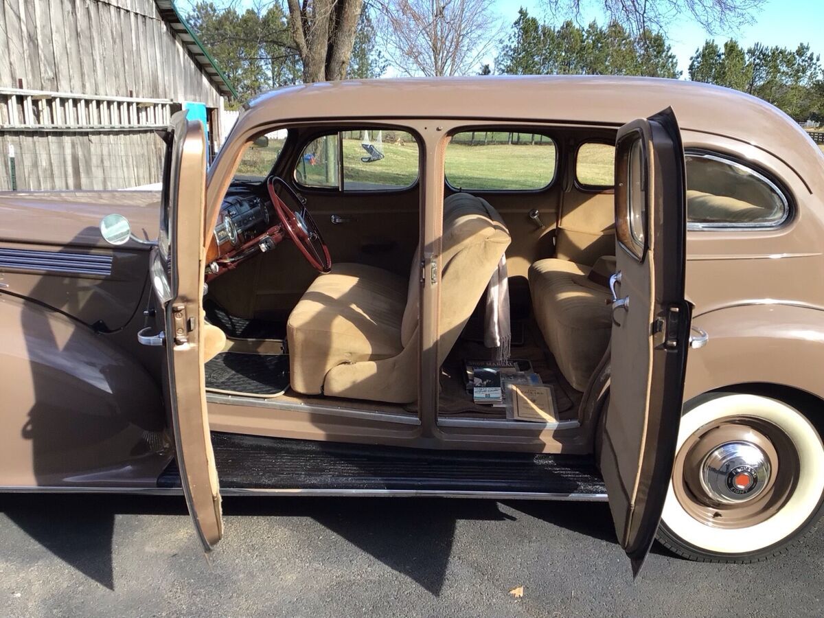 1939 Packard 120 - photo 8