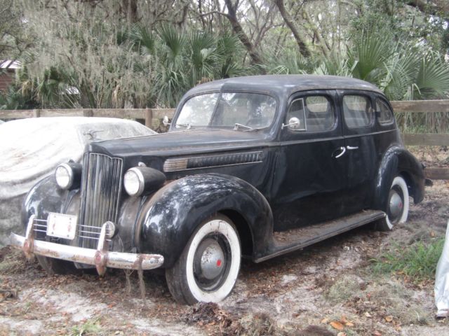 1939 Packard 1700