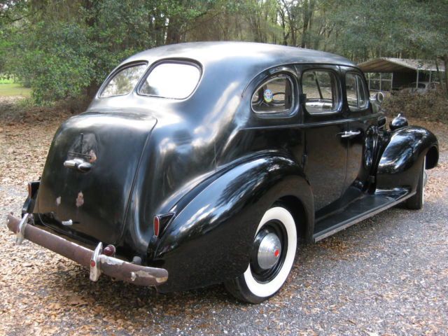 1939 Packard 4 door - photo 7