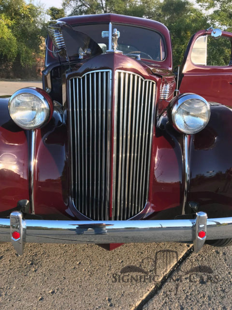 1939 Packard Model 1700 Club Coupe - photo 4