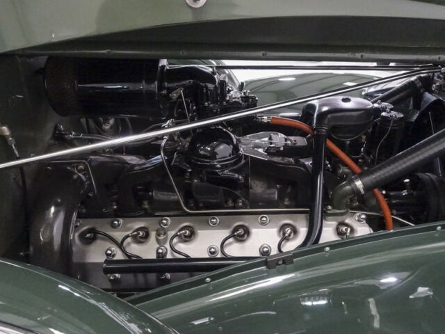 1939 Packard Model 1708 Twelve Convertible Sedan - photo 12
