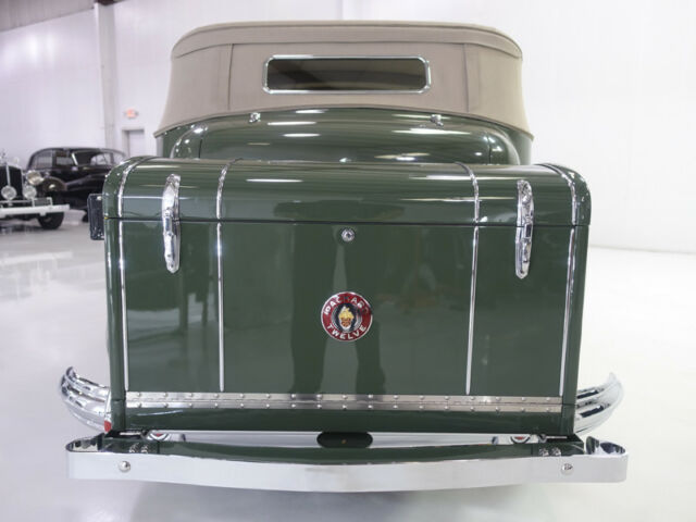 1939 Packard Model 1708 Twelve Convertible Sedan - photo 4