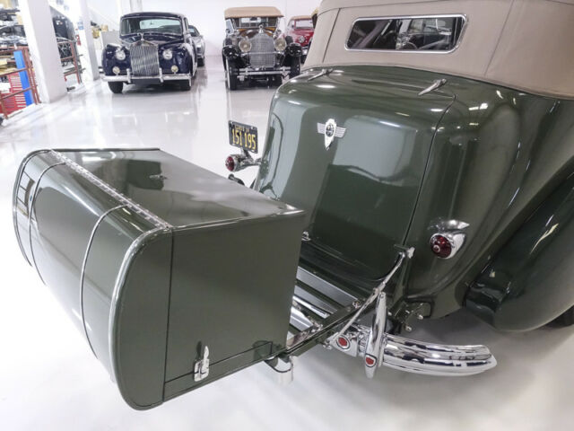 1939 Packard Model 1708 Twelve Convertible Sedan - photo 6