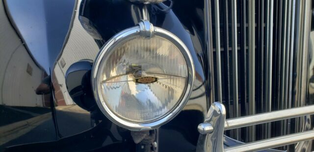 1939 Packard Model 1703 BODY 1277 - photo 13