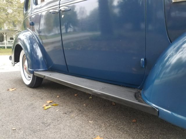 1939 Plymouth Deluxe - photo 10