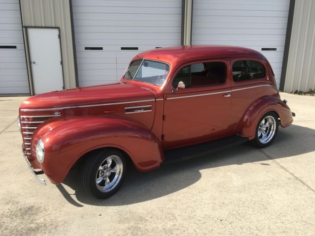 1939 Plymouth Streetrod - P8 Deluxe 2dr Flatback Sedan - V8 Auto PS PB A/C Rare 1939 Plymouth P8 Deluxe 2dr Flatback Sedan Streetrod
