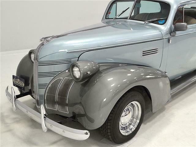 1939 Pontiac 2-Door Sedan -- - photo 10