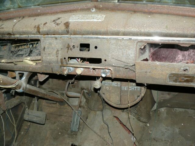 1939 Pontiac 4 dr sedan - photo 11