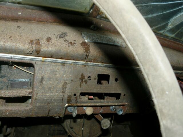 1939 Pontiac 4 dr sedan - photo 12