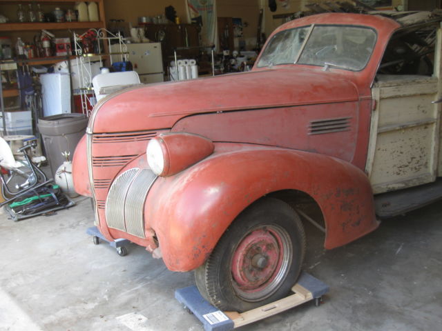 1939 Pontiac Woodie Station Wagon - photo 2